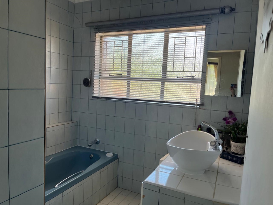 4 Bedroom Property for Sale in Riebeeckstad Free State